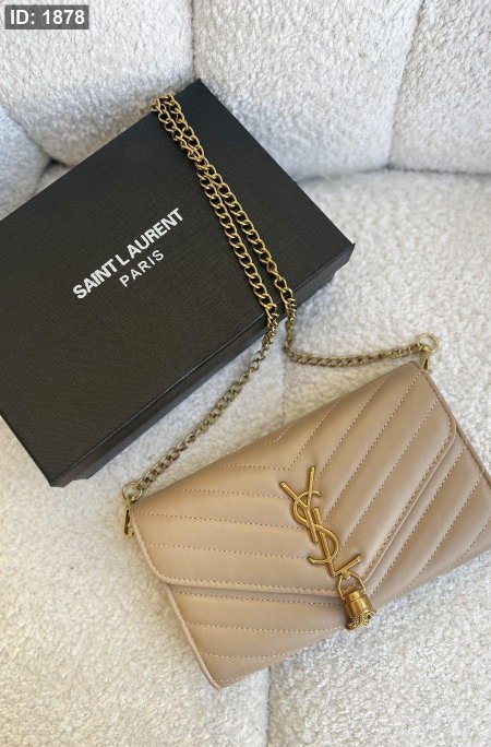 كروس ysl شامل علبه