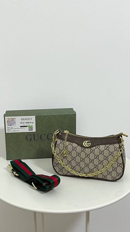 شنطه Gucci Ophidia - بني <br> <span class='text-color-warm'>نفدت الكمية</span>