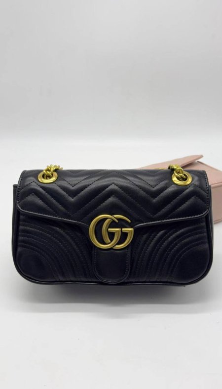 شنطه Gucci GG Marmont - اسود <br> <span class='text-color-warm'>نفدت الكمية</span>