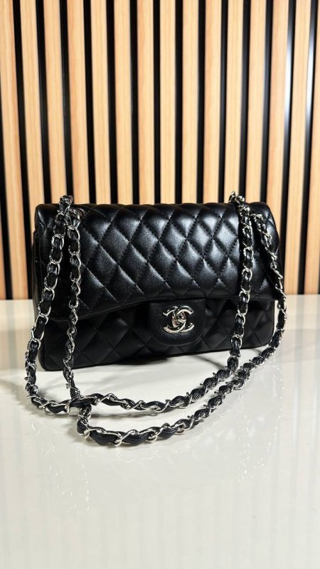 شنطه chanel classic مقاس 25 سم - اسود فضي