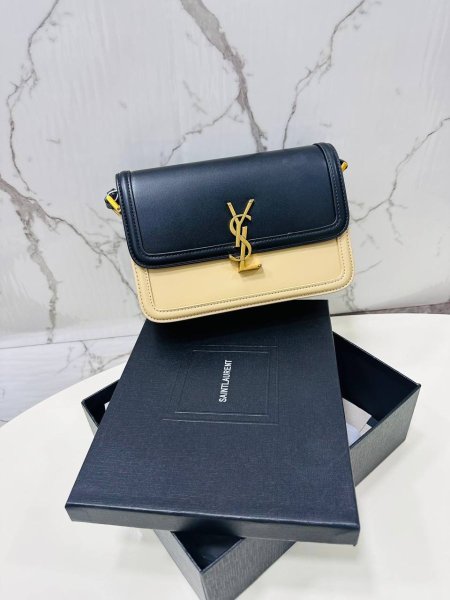 شنته ysl شامل علبه